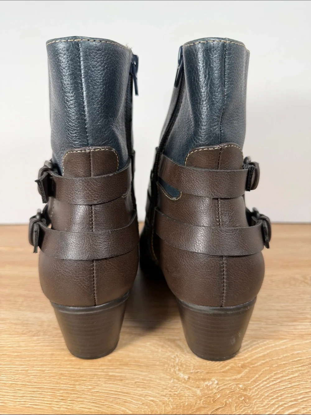 Naturalizer Katrina Leather Ankle Boots Blue with Brown Strap Detail
